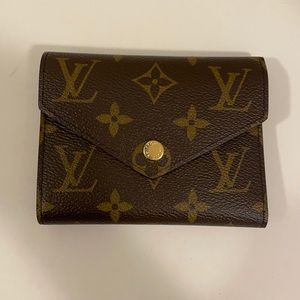 Louis Vuitton Victorine Wallet in Monogram